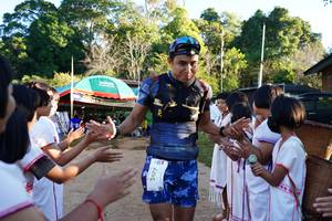 BIB: 2677
                            <button type="button" onclick="openModal(18981423)" class="btn btn-primary btn-sm float-right btn-popup" data-toggle="modal" data-target=".modal-high-quality">
                        <i class="fas fa-shopping-cart"></i> Add to Cart
                    </button>
                                            <button type="button" onclick="isThisMe(18981423, true)" class="btn btn-success btn-sm float-right btn-popup btn-isme hidden" data-toggle="tooltip" data-placement="bottom" title="นี่คือรูปของคุณใช่ไหม คลิกที่นี่เพื่อเอาเข้าอัลบั้ม">
                        <i class="fas fa-plus"></i> Add to album
                    </button>
                    <button type="button" onclick="isThisMe(18981423, false)" class="btn btn-warning btn-sm float-right btn-popup btn-isnotme hidden">
                        <i class="fas fa-ban"></i> Remove from album
                    </button>